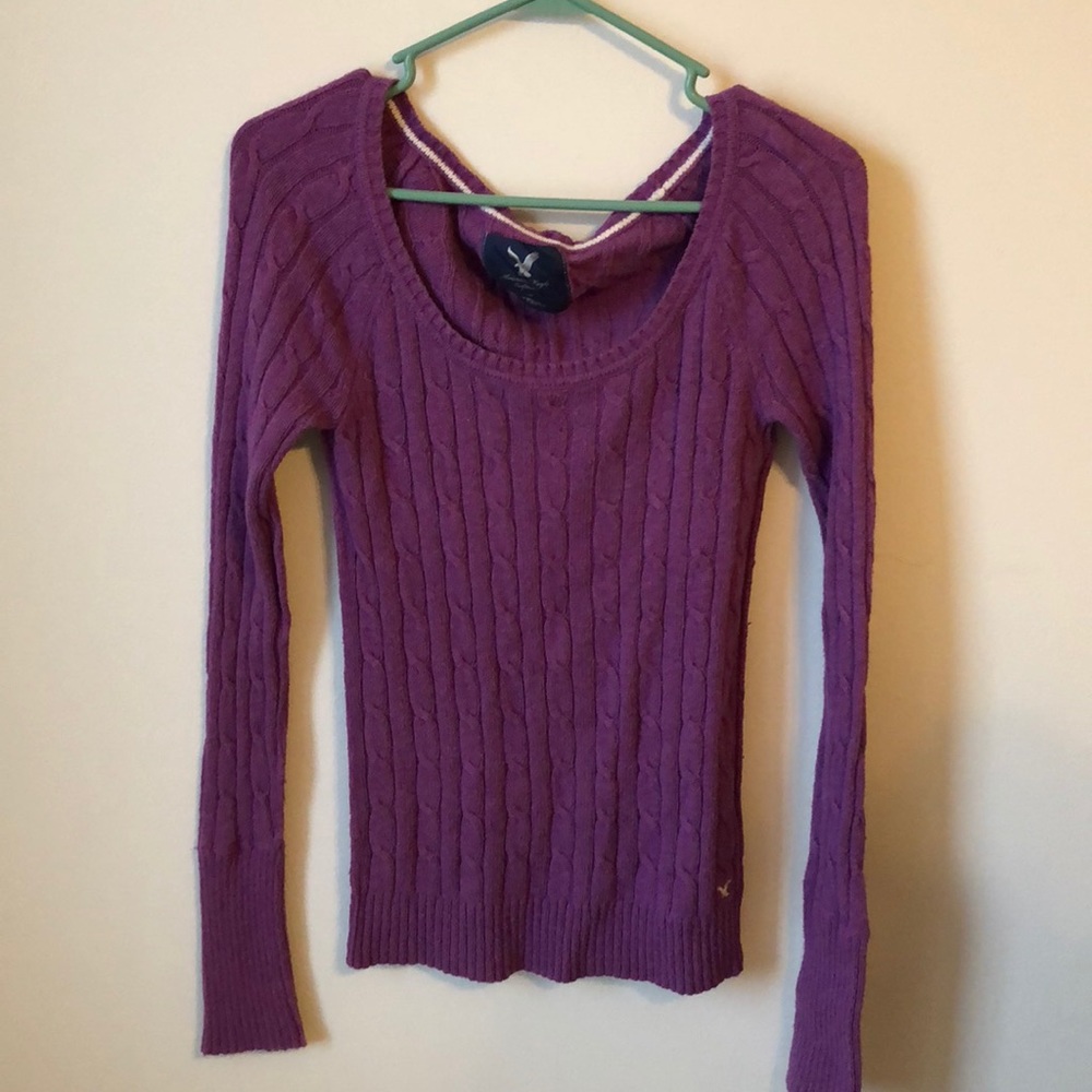 Purple AE, size M, Great Shape!